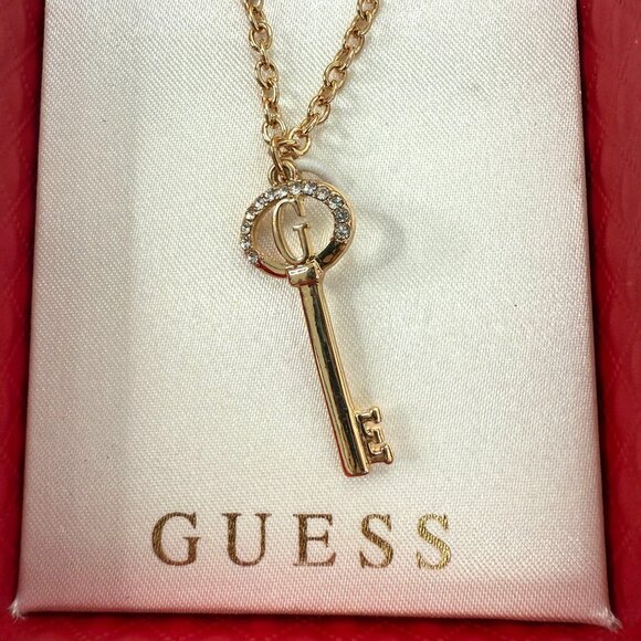 Guess Gold-Tone L.O.V.E. Layered Necklace Set With Heart Charm & Crystal Key Pen - Picture 3 of 9